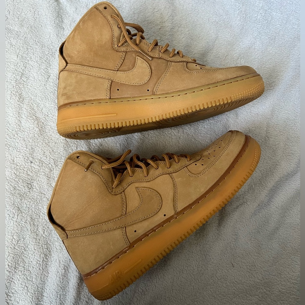 Nike Air Force 1 High Flaxseed